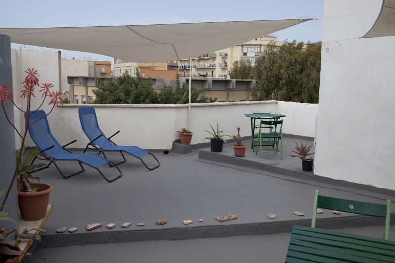 Area 12 Bb Bed & Breakfast Trapani Exterior photo